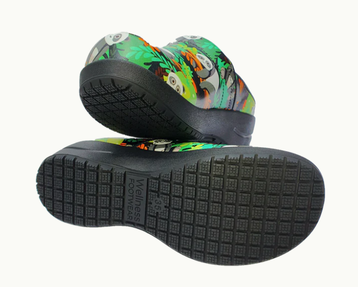 Wellness Faves Clogs - Pandas